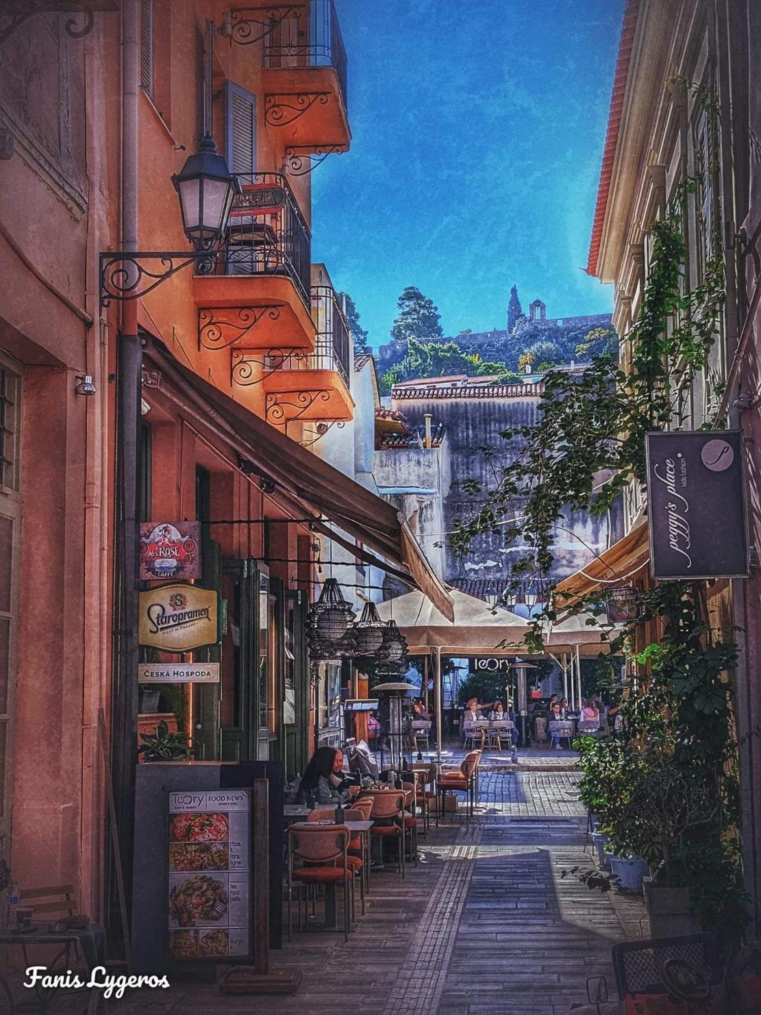 Trident Apartments Nafplio Bagian luar foto
