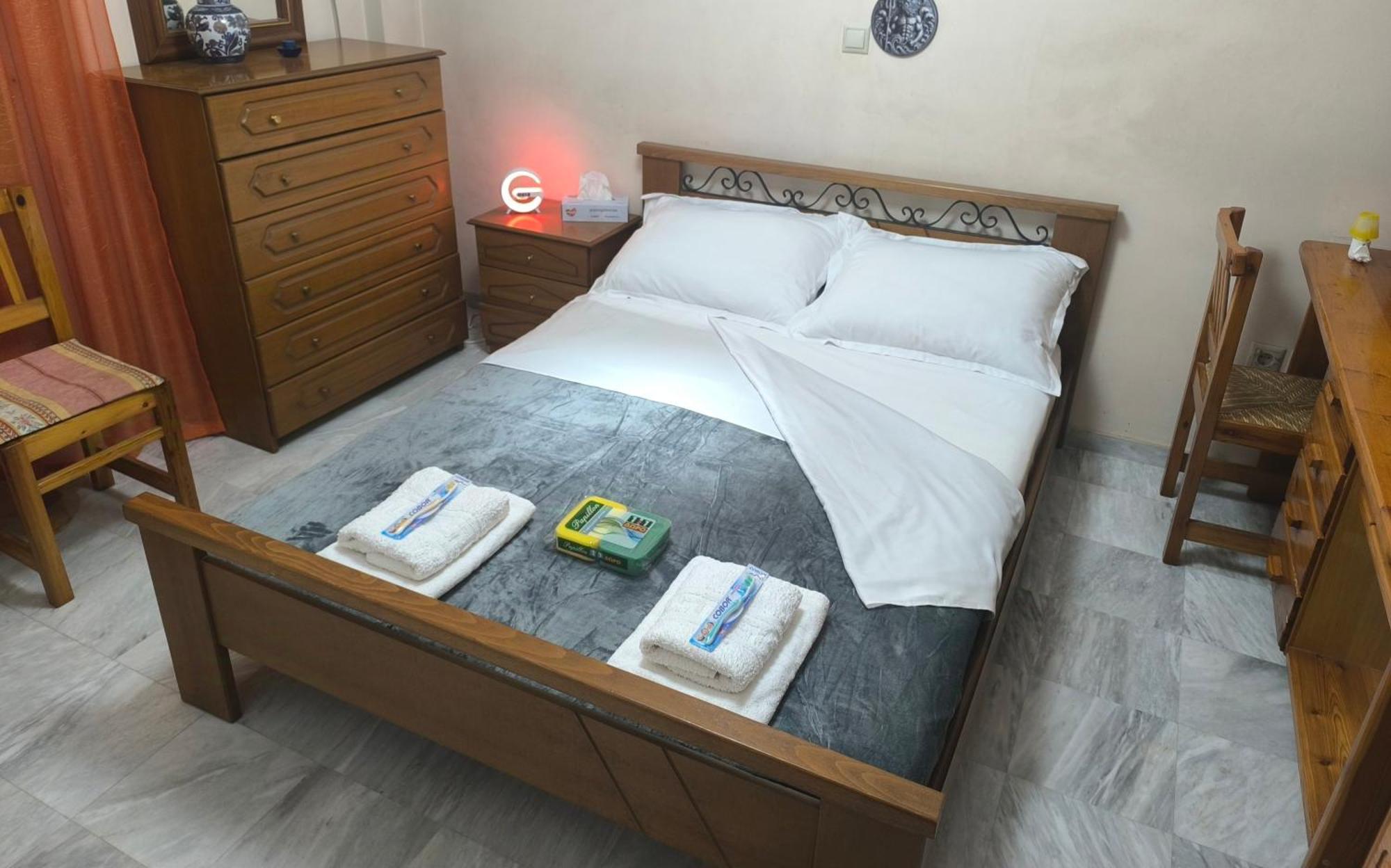 Trident Apartments Nafplio Bagian luar foto